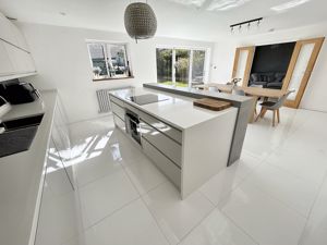 Kitchen- click for photo gallery